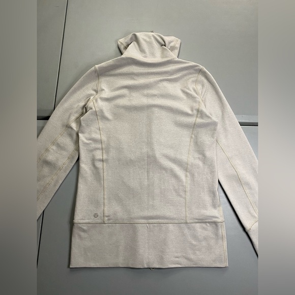 Lululemon In Stride Jacket - Picture 4 of 13